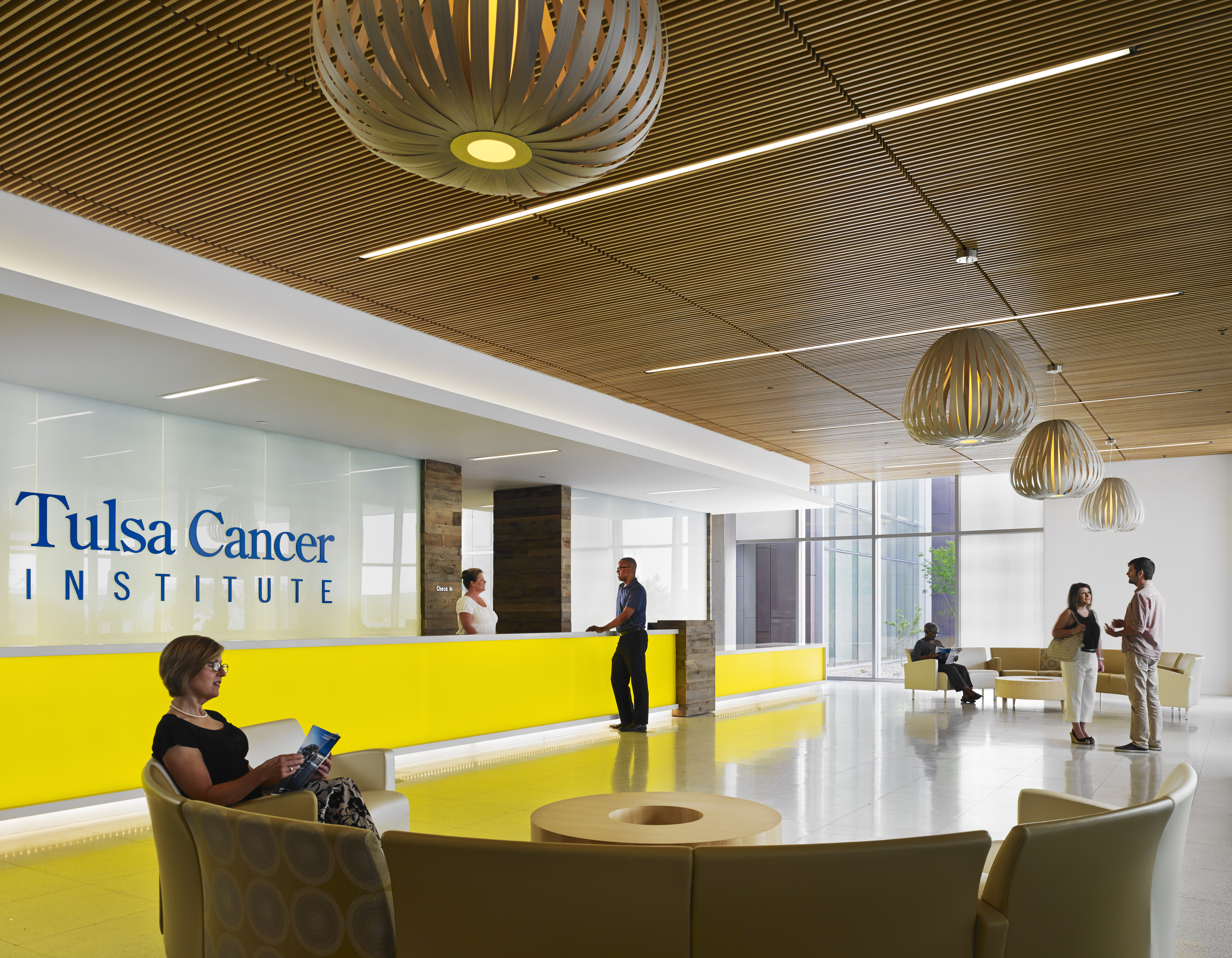 Hippx Tulsa Cancer Institute 16 Lobbypeople 140522